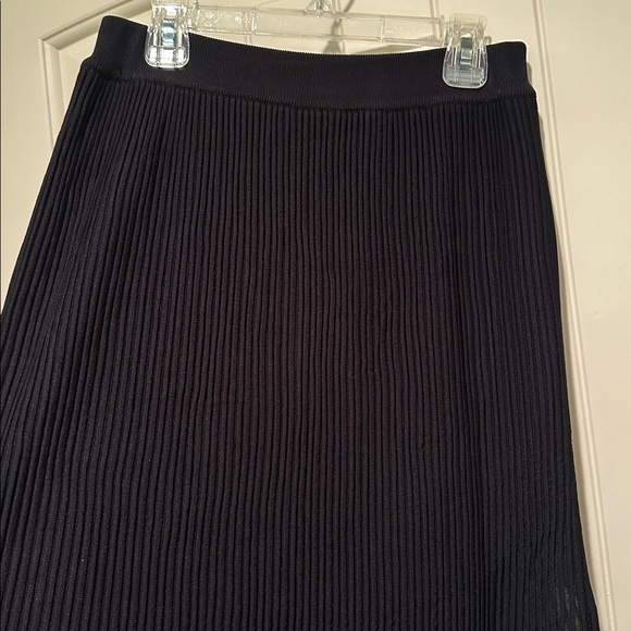 Commense Elegant Pleated Skirt - Picture 5 of 8